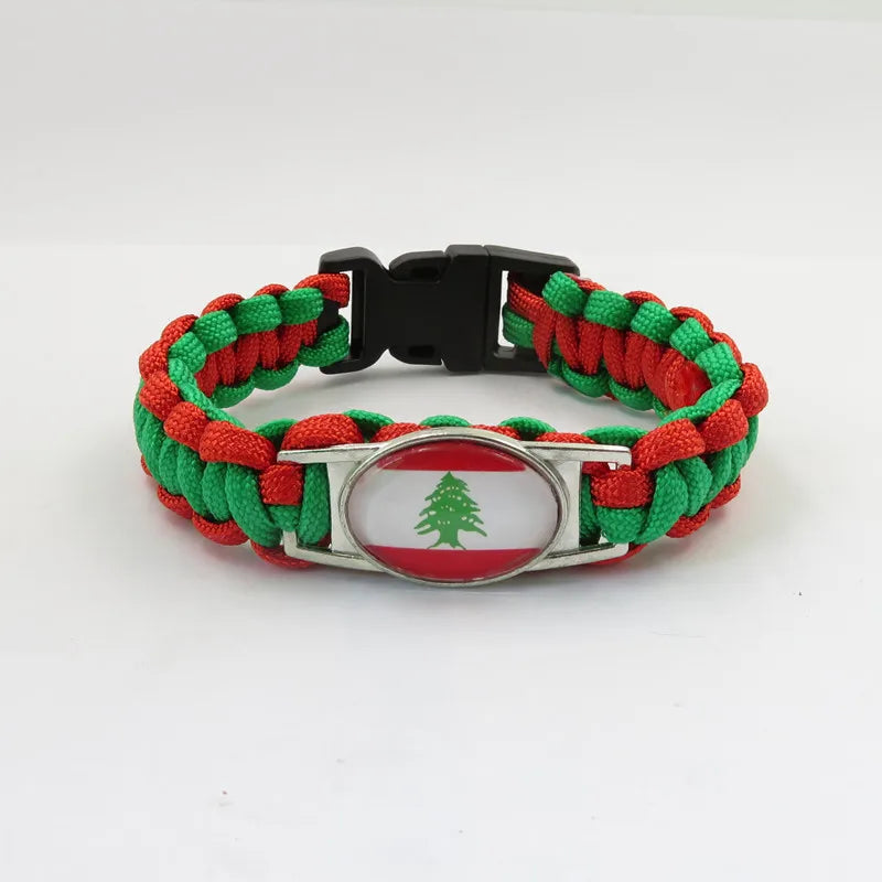 Handgefertigtes Libanon Charm-Armband 22 cm – Unisex Wickelarmband aus Leder, Glas & Zinklegierung – Rot, Weiß & Grün