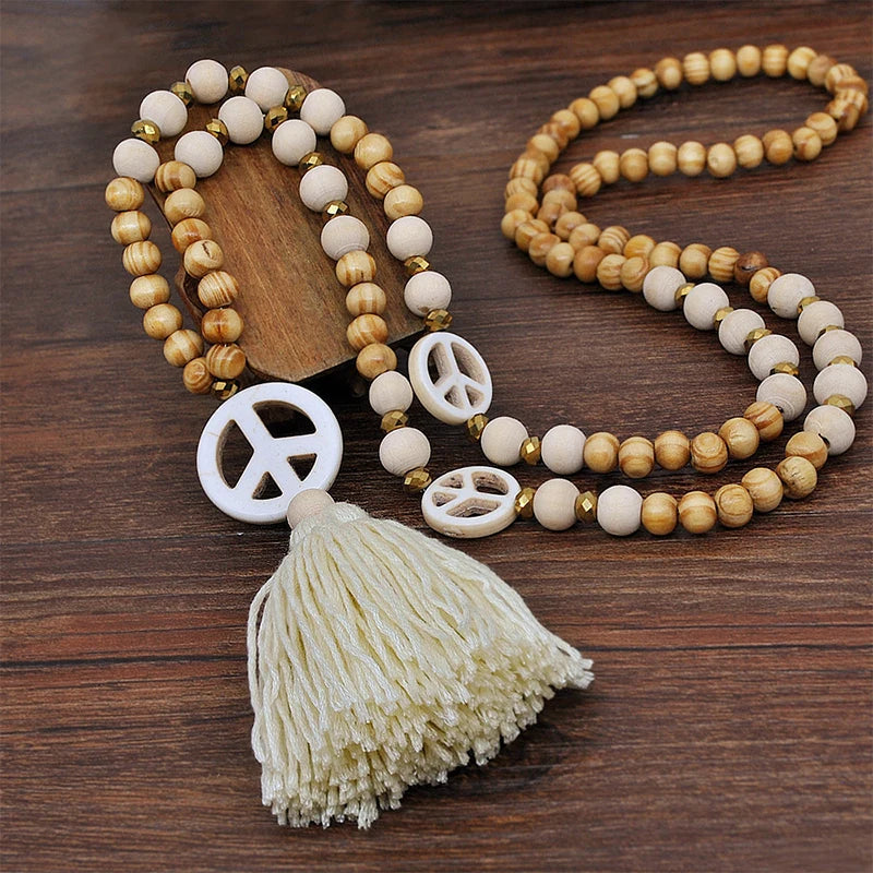Peace Anhänger Halskette – Boho Kette mit Holzperlen & Peace-Symbol – Lange Damen-Halskette ca. 96 cm