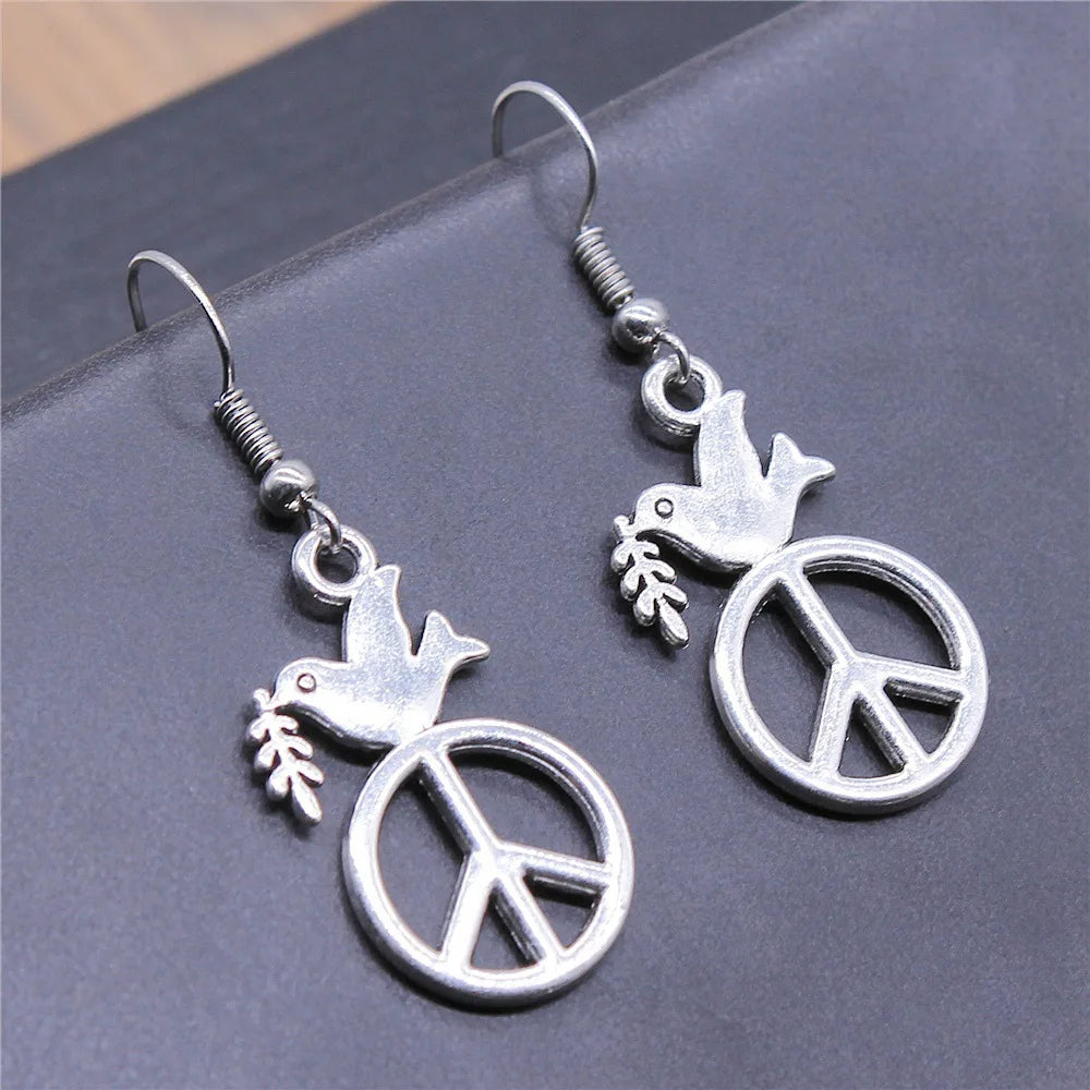 Peace Symbol Ohrringe – Vintage Hängeohrringe mit großem Peace-Zeichen für Damen