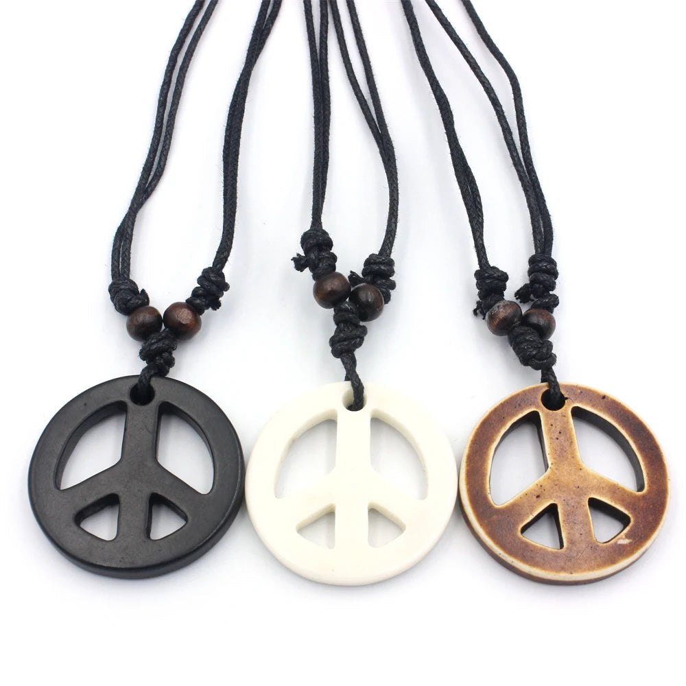 Peace Necklace in Vintage Y2K Design – Peace Sign Pendant in Bone Look – Unisex